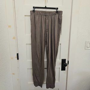 PUMA Lounge Pants - Cuffed Ankle